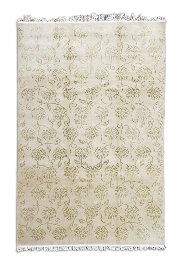 Tibbetian Silk And Wool Rug > Design # 1001 > 5 X 8