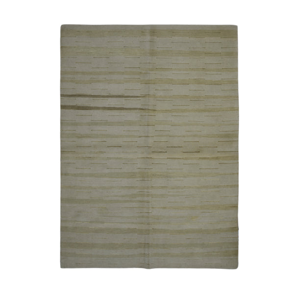 Modern Silk  And Wool Rug > Design # 925 > 4'-1" X 5'-10"