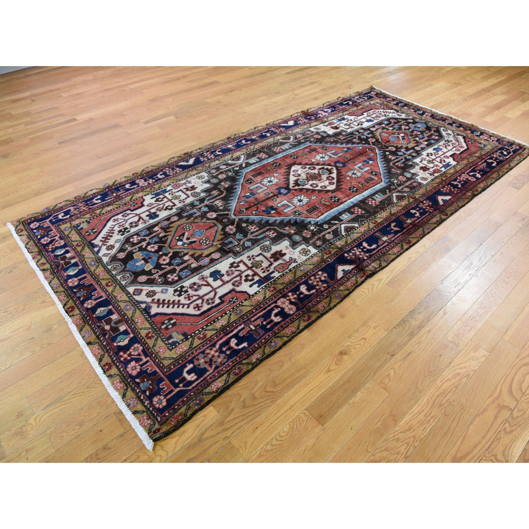 Handmade Persian Rectangle Rug > Design# SH47102 > Size: 5'-0" x 10'-3" [ONLINE ONLY]