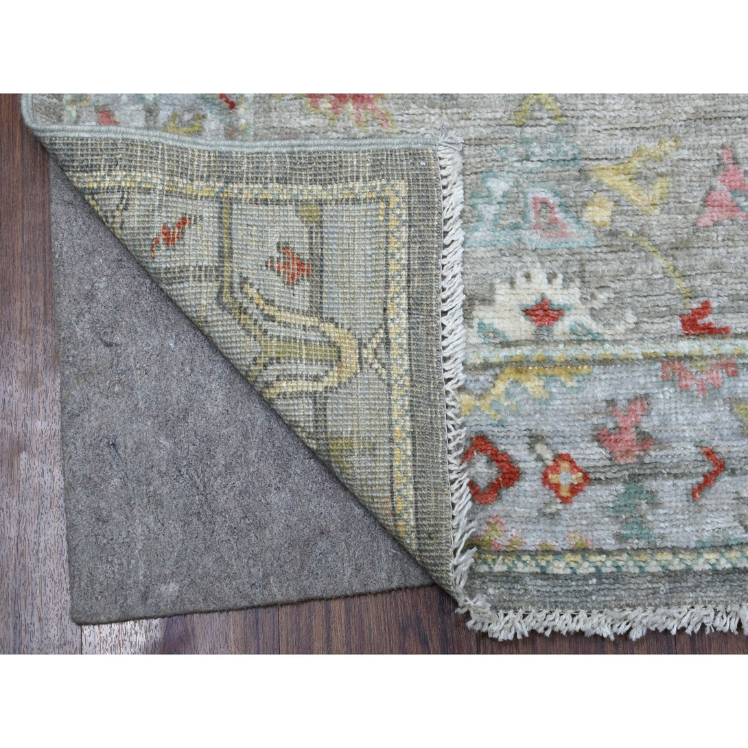 Hand Knotted Traditional Decorative Runner > Design# CCSR56356 > Size: 2'-7" x 11'-8"