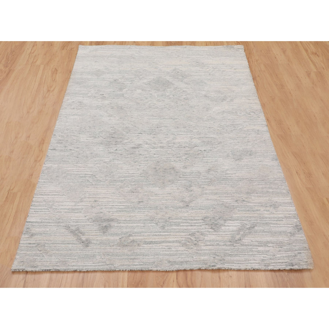 Hand Knotted Modern and Contemporary Area Rug > Design# CCSR58248 > Size: 4'-0" x 6'-2"