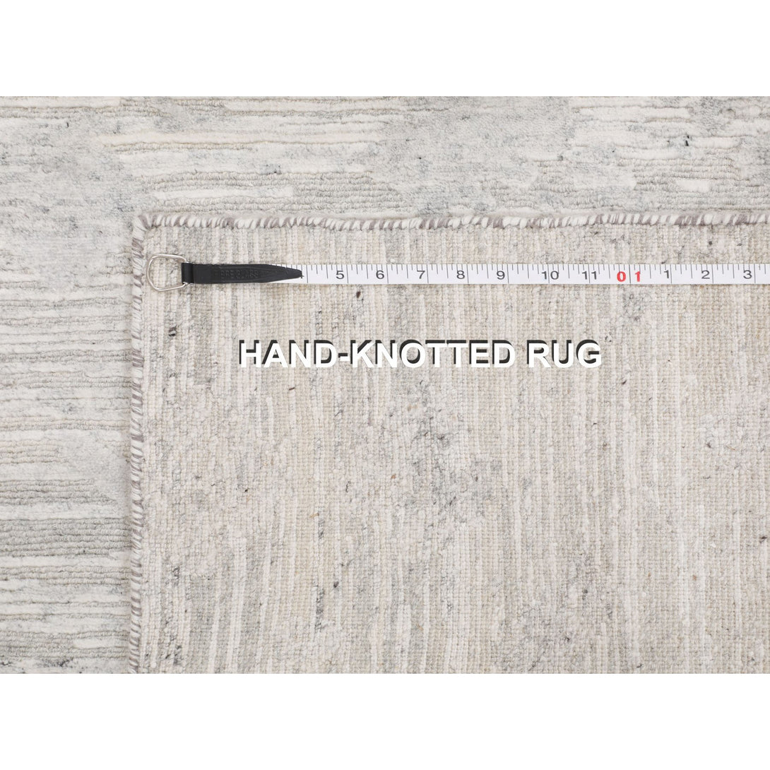 Hand Knotted Modern and Contemporary Area Rug > Design# CCSR58248 > Size: 4'-0" x 6'-2"