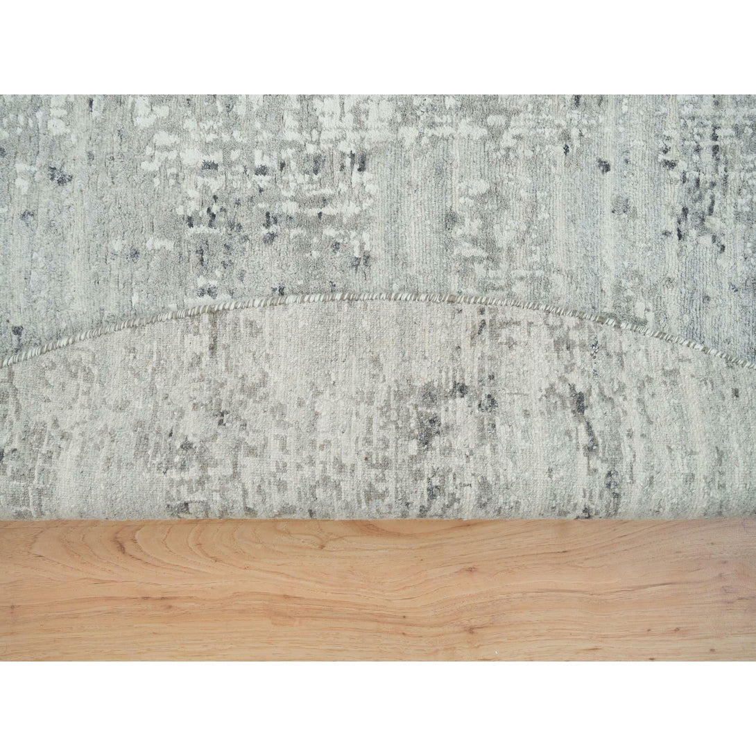 Handmade Modern and Contemporary Area Rug > Design# CCSR65647 > Size: 8'-1" x 8'-1"