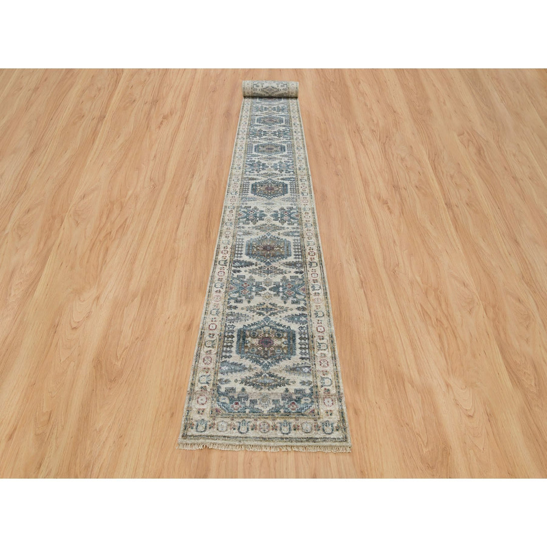 Handmade Tribal & Geometric Runner > Design# CCSR65824 > Size: 2'-7" x 24'-1"