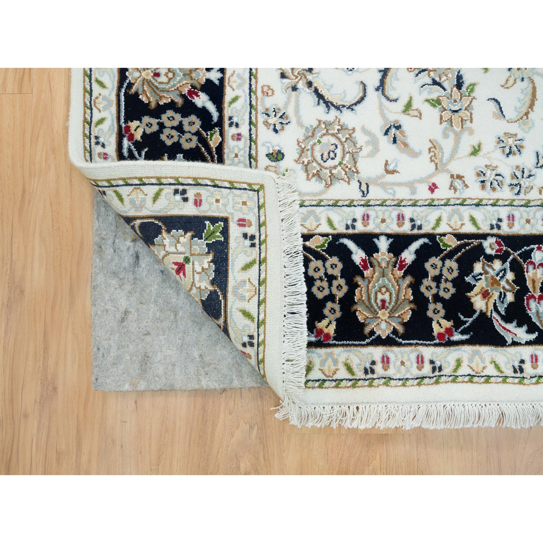 Handmade Fine Oriental Area Rug > Design# CCSR65972 > Size: 5'-0" x 7'-0"