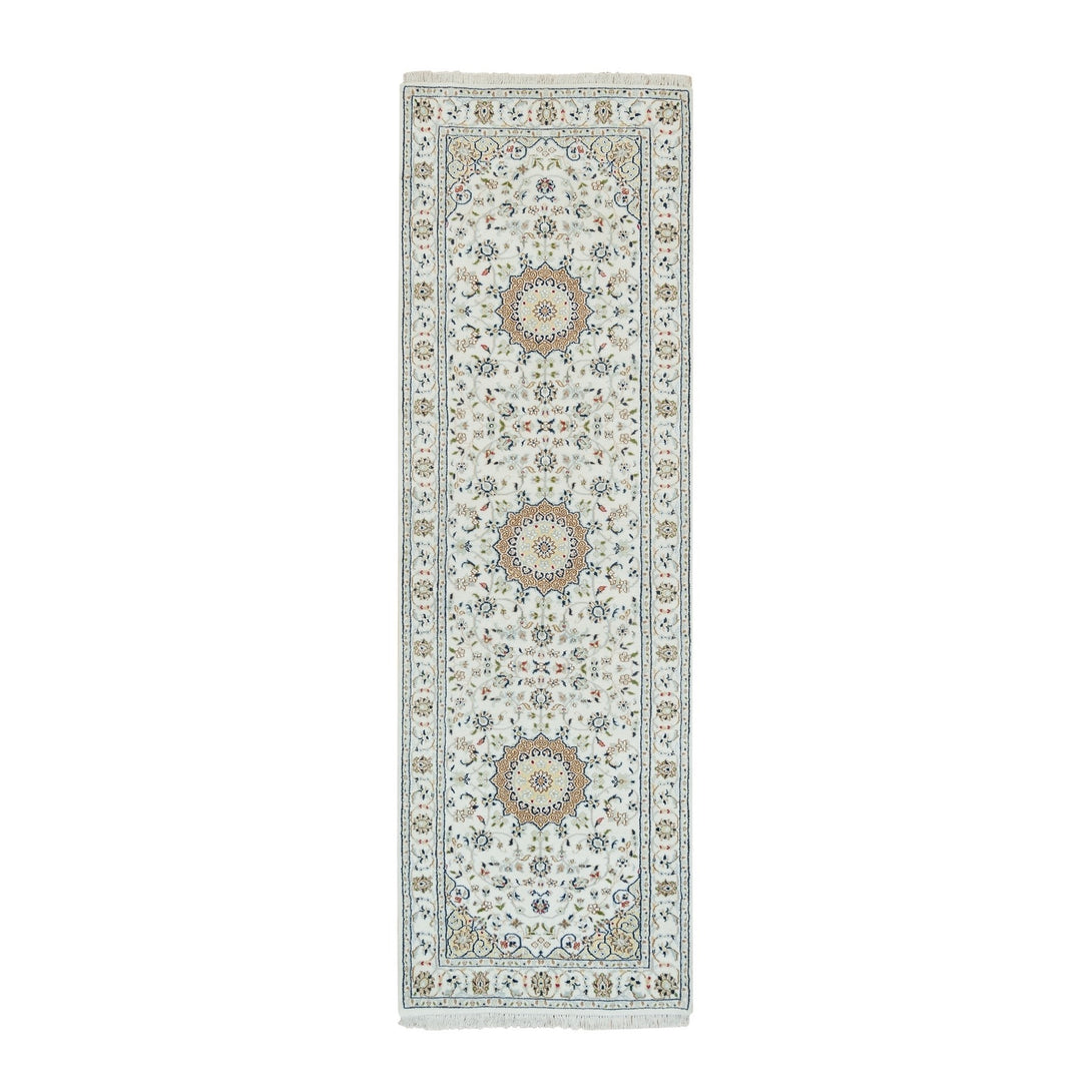 Handmade Fine Oriental Runner > Design# CCSR65989 > Size: 2'-7" x 8'-1"