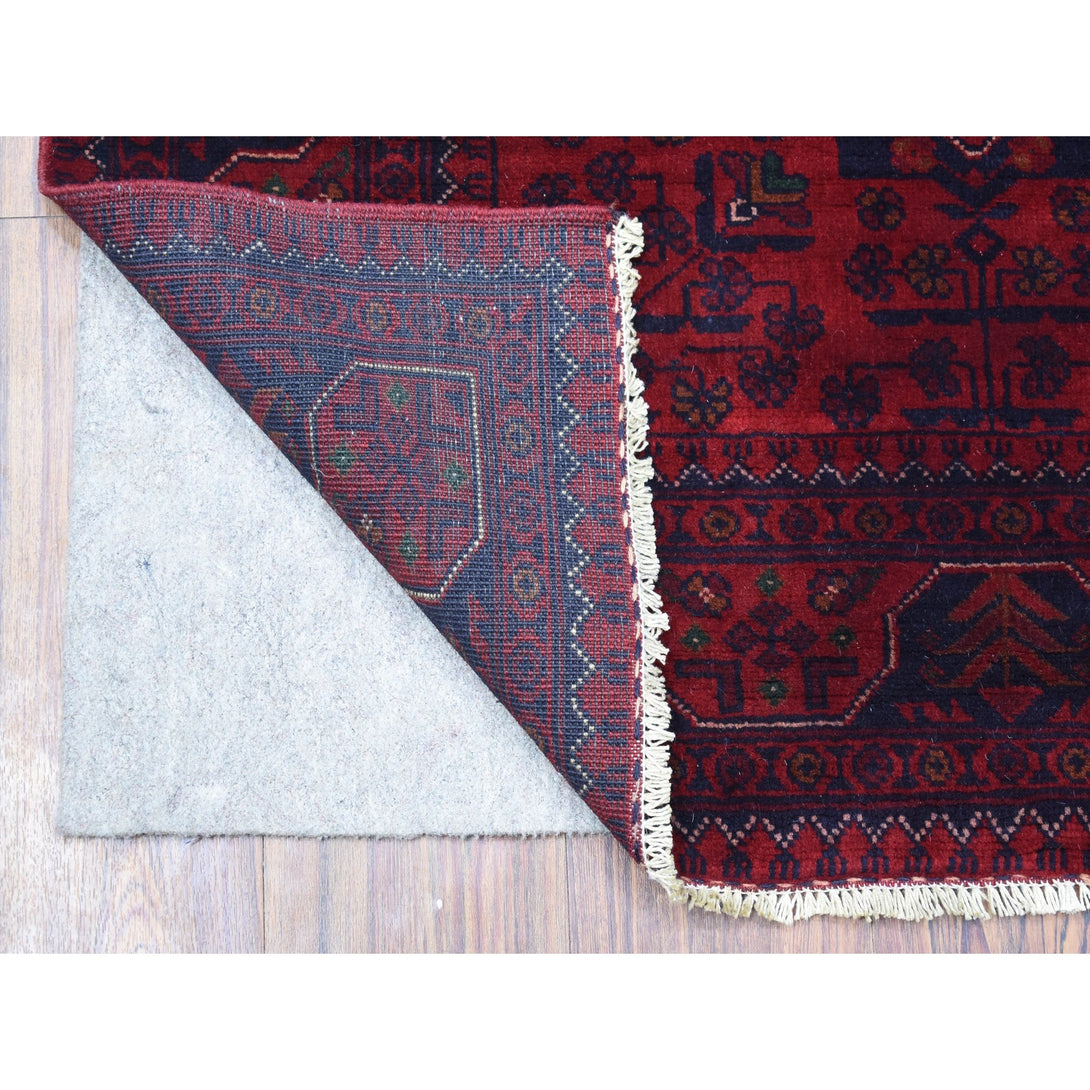 Handmade Tribal & Geometric Area Rug > Design# CCSR68096 > Size: 3'-3" x 5'-0"