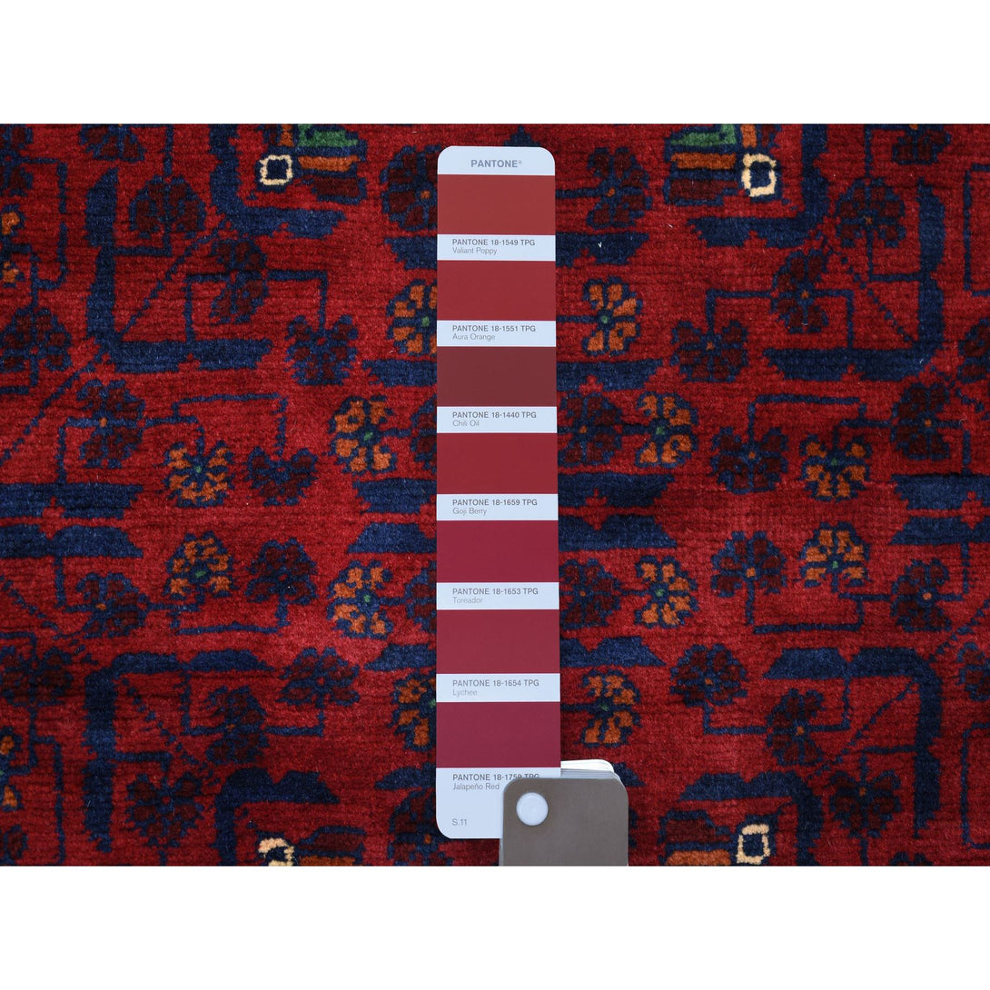 Handmade Tribal & Geometric Runner > Design# CCSR71811 > Size: 2'-8" x 12'-9"