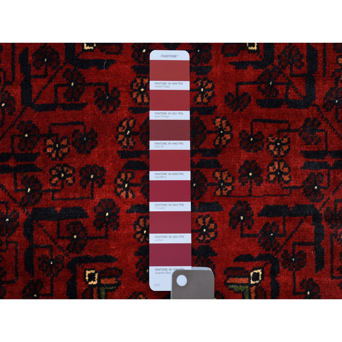 Handmade Tribal & Geometric Runner > Design# CCSR71817 > Size: 2'-8" x 9'-5"