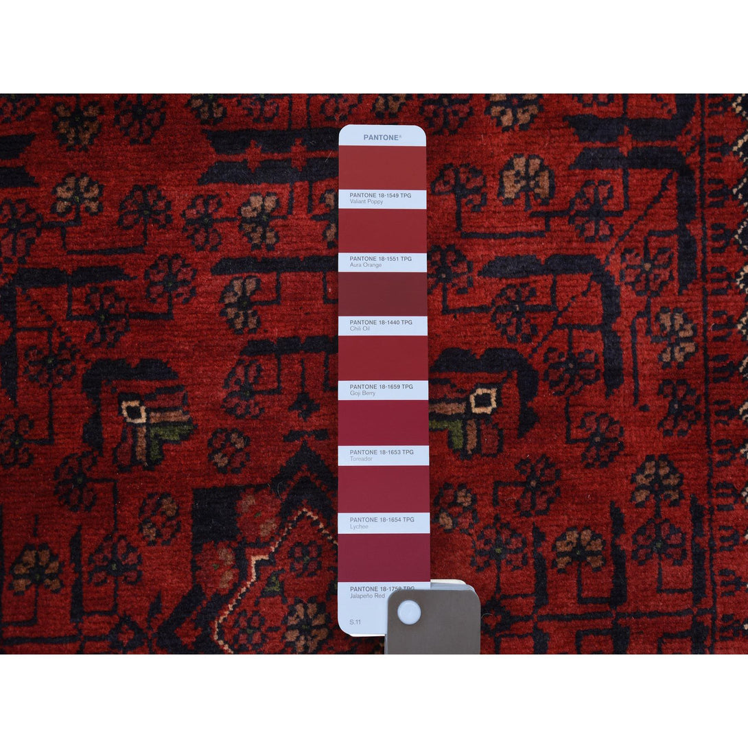 Handmade Tribal & Geometric Runner > Design# CCSR72027 > Size: 2'-8" x 9'-7"