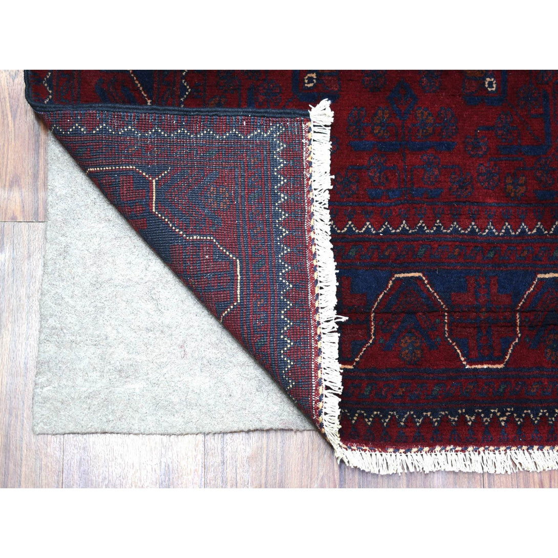 Handmade Tribal & Geometric Runner > Design# CCSR72028 > Size: 2'-8" x 9'-6"