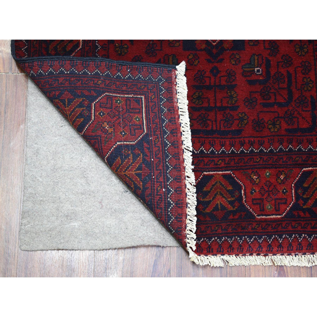 Handmade Tribal & Geometric Runner > Design# CCSR72030 > Size: 2'-9" x 9'-10"