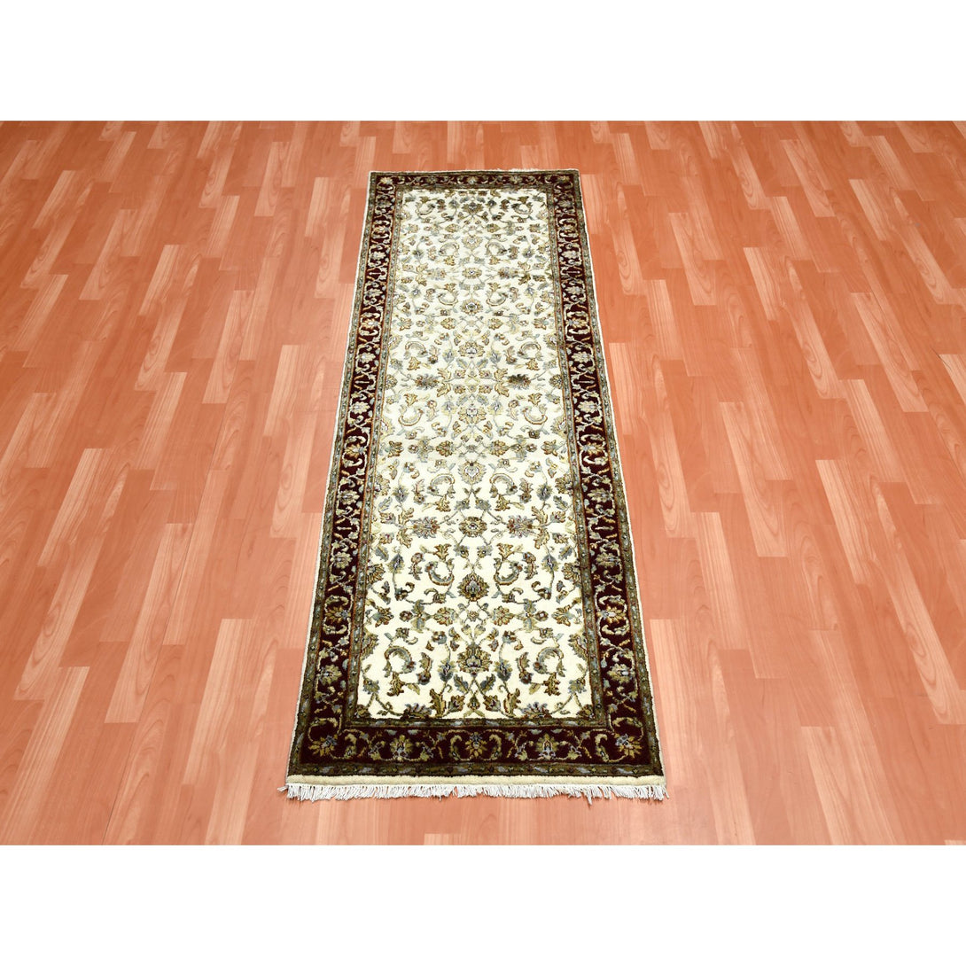 Handmade Rajasthan Runner > Design# CCSR75276 > Size: 2'-7" x 8'-0"