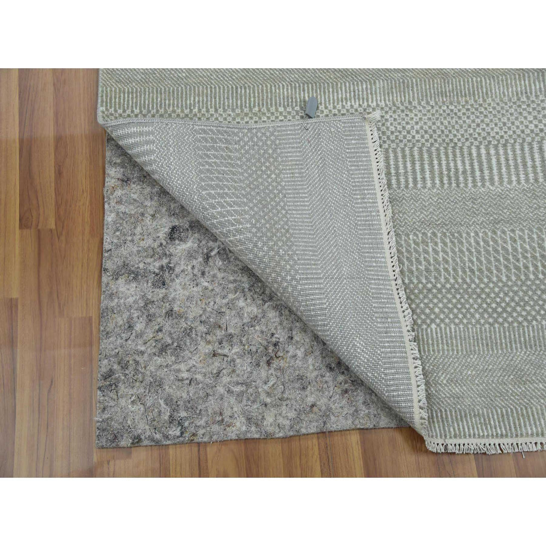 Handmade Modern and Contemporary Area Rug > Design# CCSR79353 > Size: 3'-0" x 5'-3"