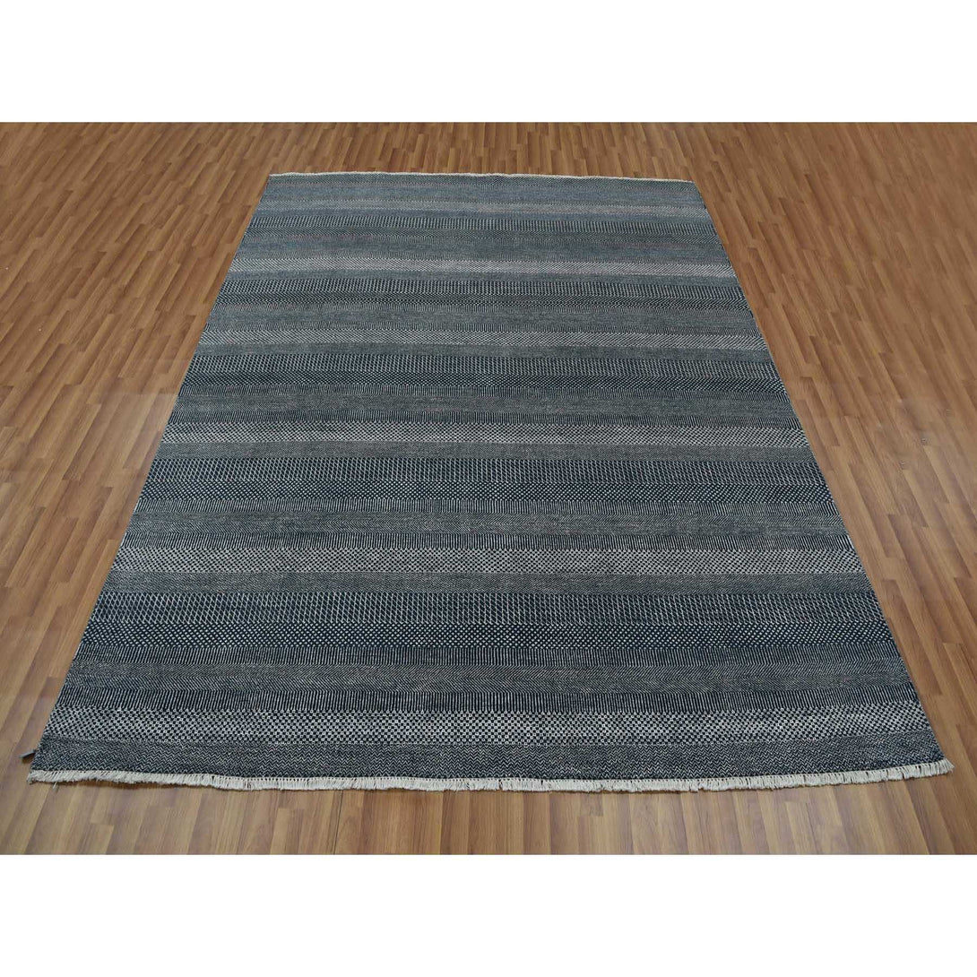 Handmade Modern and Contemporary Area Rug > Design# CCSR79362 > Size: 8'-1" x 10'-1"