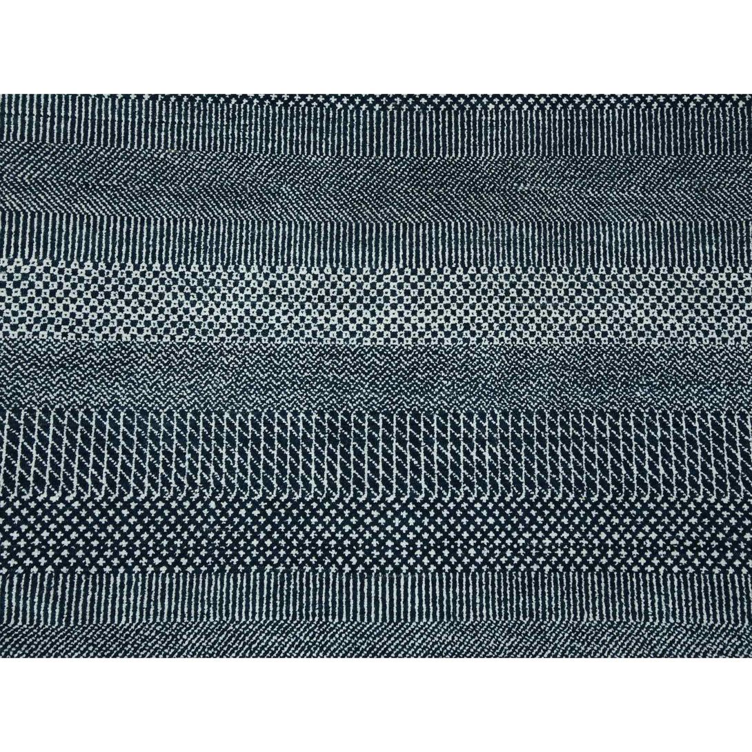 Handmade Modern and Contemporary Area Rug > Design# CCSR79362 > Size: 8'-1" x 10'-1"