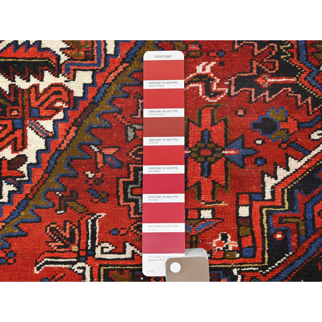 Handmade rugs, Carpet Culture Rugs, Rugs NYC, Hand Knotted Heriz Area Rug > Design# CCSR85269 > Size: 7'-0" x 9'-10"